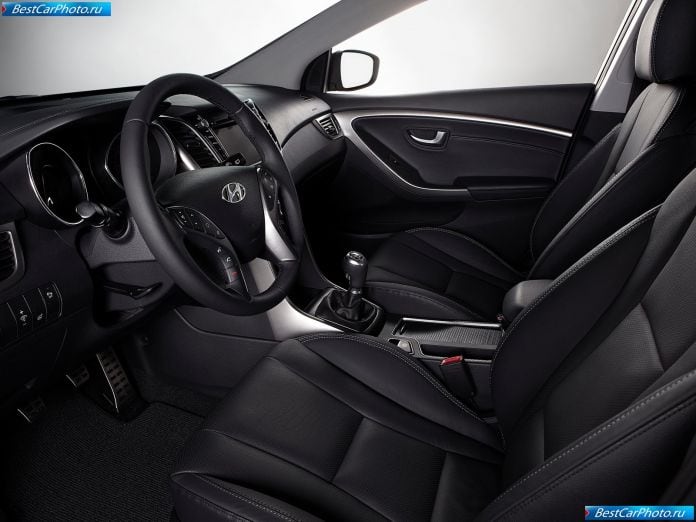 2013 Hyundai I30 - фотография 31 из 40 2013 Hyundai I30 - фотография 31 из 40