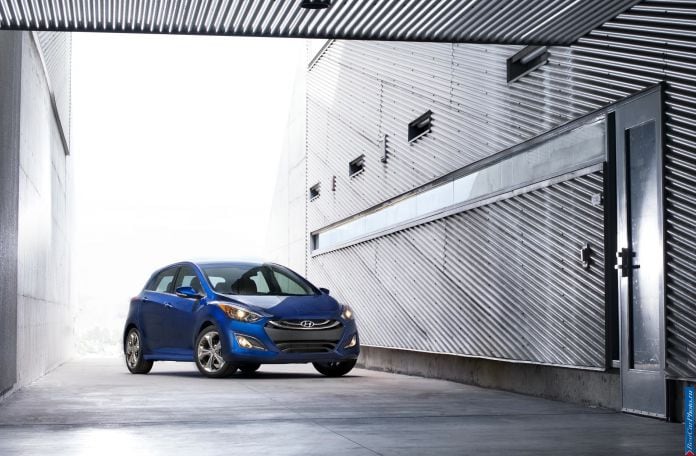 2013 Hyundai Elantra GT - фотография 3 из 29