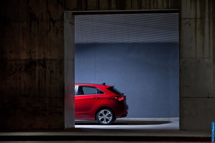 2013 Hyundai Elantra GT - фотография 11 из 29