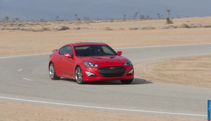 2013 Hyundai Genesis Coupe - фотография 13 из 50 2013 Hyundai Genesis Coupe - фотография 13 из 50