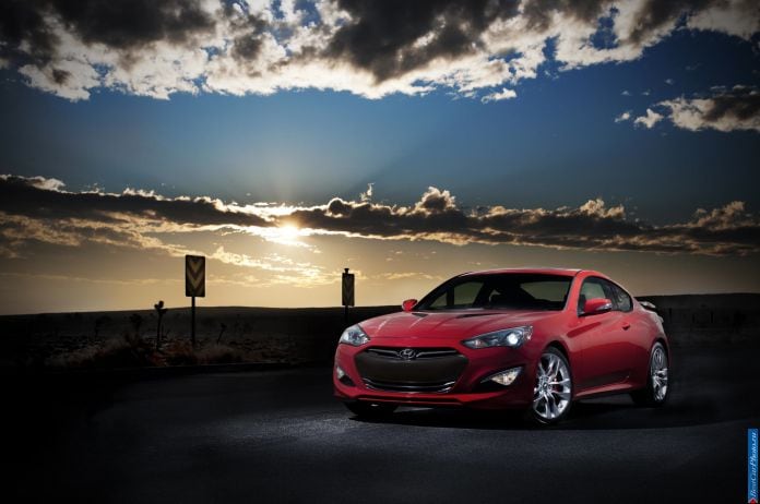 2013 Hyundai Genesis Coupe - фотография 23 из 50 2013 Hyundai Genesis Coupe - фотография 23 из 50