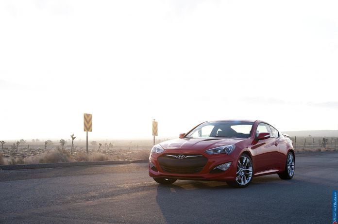 2013 Hyundai Genesis Coupe - фотография 29 из 50 2013 Hyundai Genesis Coupe - фотография 29 из 50