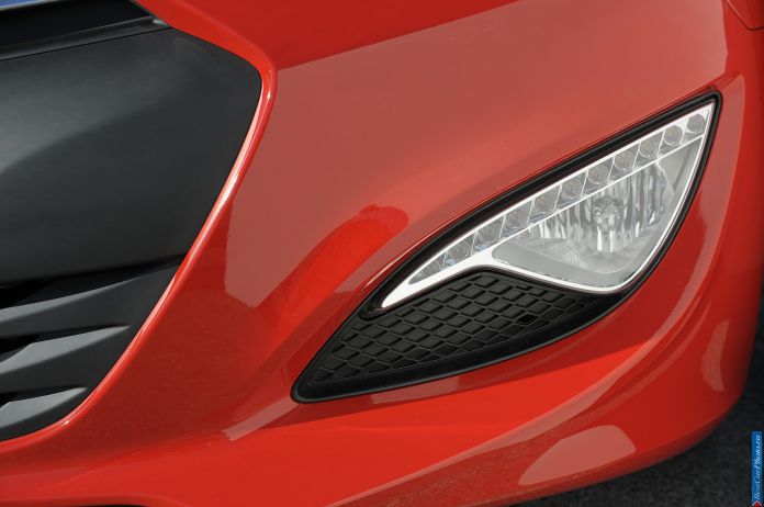 2013 Hyundai Genesis Coupe - фотография 39 из 50 2013 Hyundai Genesis Coupe - фотография 39 из 50