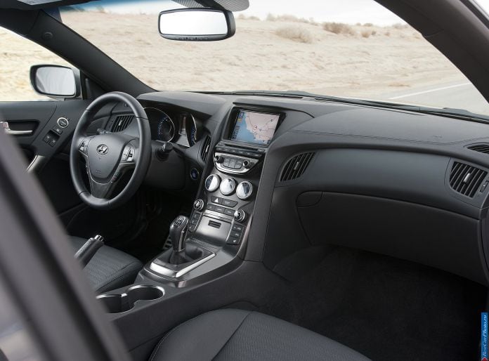 2013 Hyundai Genesis Coupe - фотография 45 из 50 2013 Hyundai Genesis Coupe - фотография 45 из 50