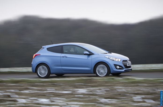 2013 Hyundai i30 3doors - фотография 31 из 88