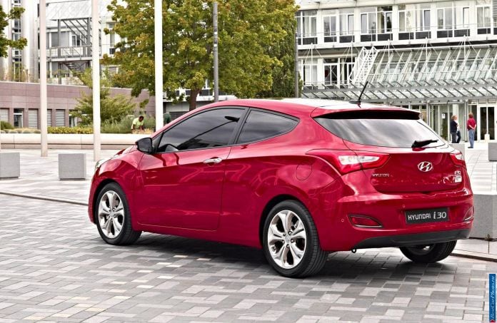 2013 Hyundai i30 3doors - фотография 35 из 88 2013 Hyundai i30 3doors - фотография 35 из 88
