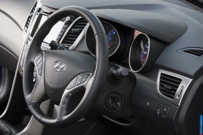 2013 Hyundai i30 3doors - фотография 63 из 88 2013 Hyundai i30 3doors - фотография 63 из 88