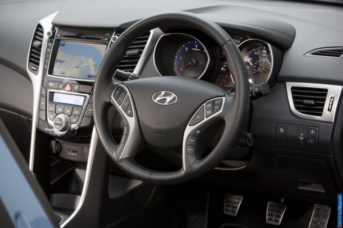 2013 Hyundai i30 3doors - фотография 65 из 88 2013 Hyundai i30 3doors - фотография 65 из 88