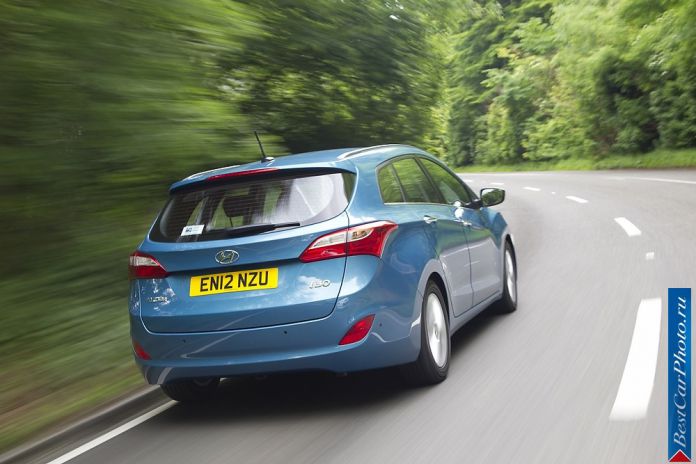 2013 Hyundai i30 wagon - фотография 20 из 141 2013 Hyundai i30 wagon - фотография 20 из 141