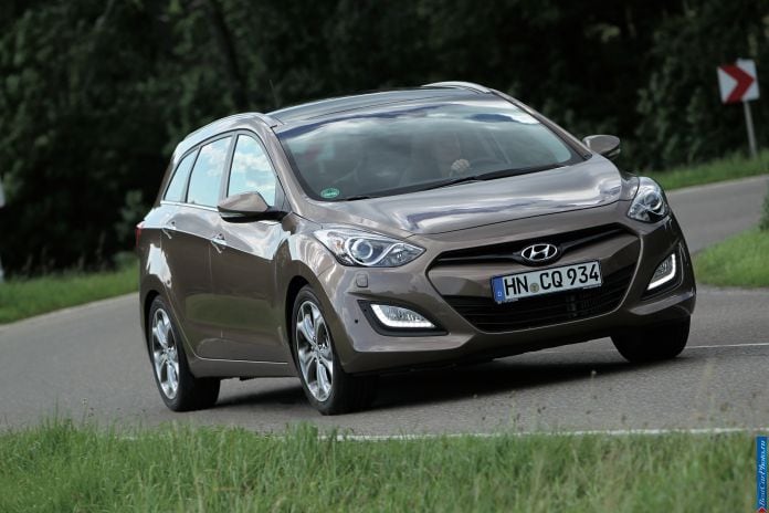 2013 Hyundai i30 wagon - фотография 36 из 141 2013 Hyundai i30 wagon - фотография 36 из 141