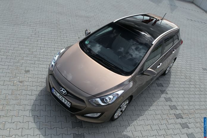 2013 Hyundai i30 wagon - фотография 48 из 141 2013 Hyundai i30 wagon - фотография 48 из 141