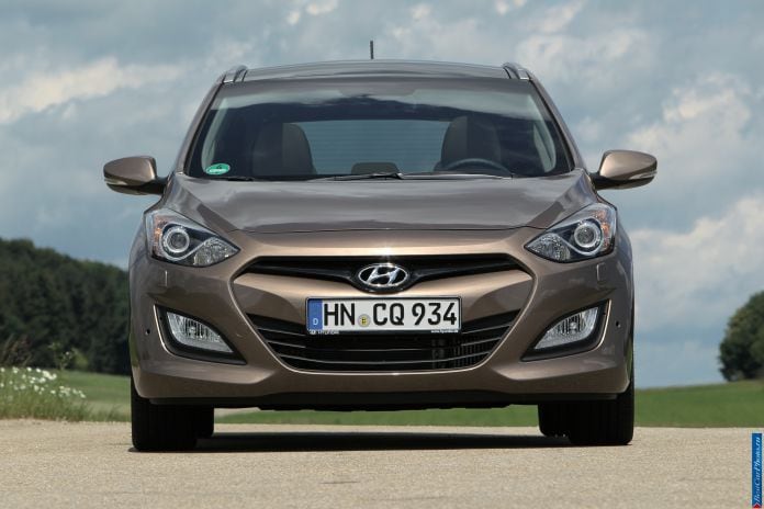 2013 Hyundai i30 wagon - фотография 57 из 141 2013 Hyundai i30 wagon - фотография 57 из 141