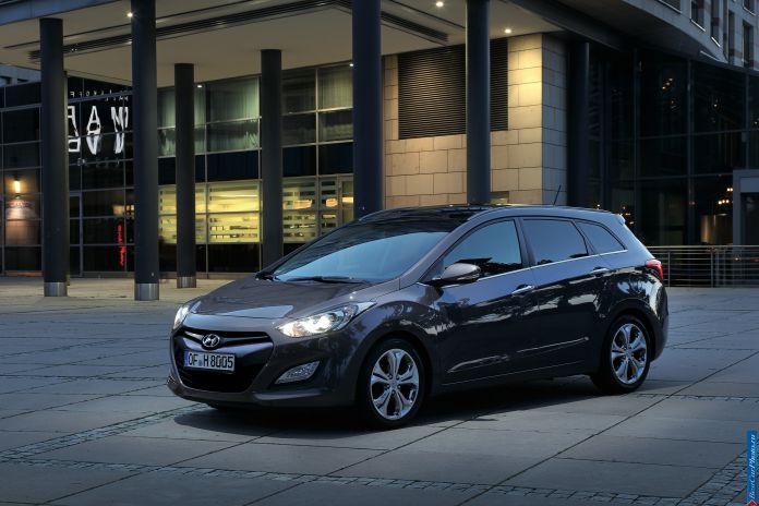 2013 Hyundai i30 wagon - фотография 63 из 141 2013 Hyundai i30 wagon - фотография 63 из 141