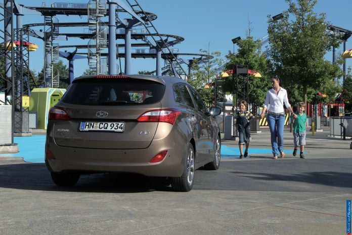 2013 Hyundai i30 wagon - фотография 134 из 141 2013 Hyundai i30 wagon - фотография 134 из 141