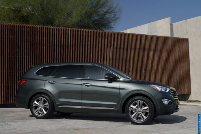 2013 Hyundai Santa Fe - фотография 13 из 64 2013 Hyundai Santa Fe - фотография 13 из 64