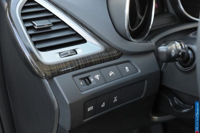 2013 Hyundai Santa Fe - фотография 52 из 64 2013 Hyundai Santa Fe - фотография 52 из 64