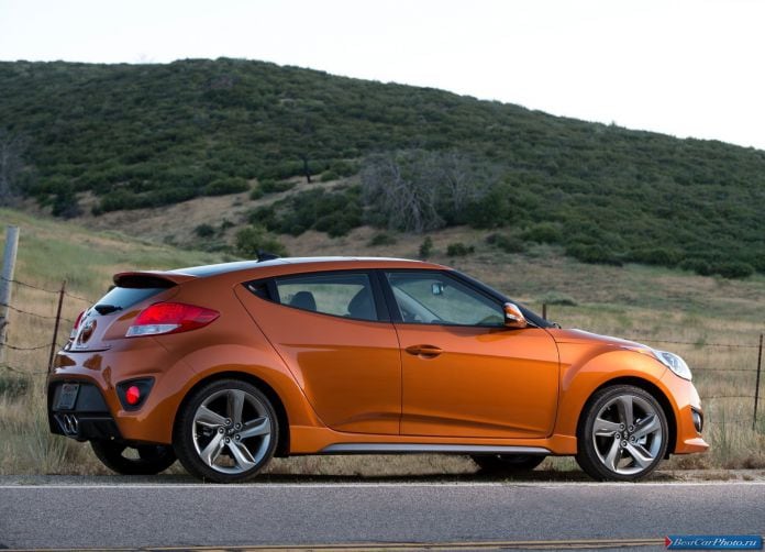 2013 Hyundai Veloster Turbo - фотография 21 из 59 2013 Hyundai Veloster Turbo - фотография 21 из 59