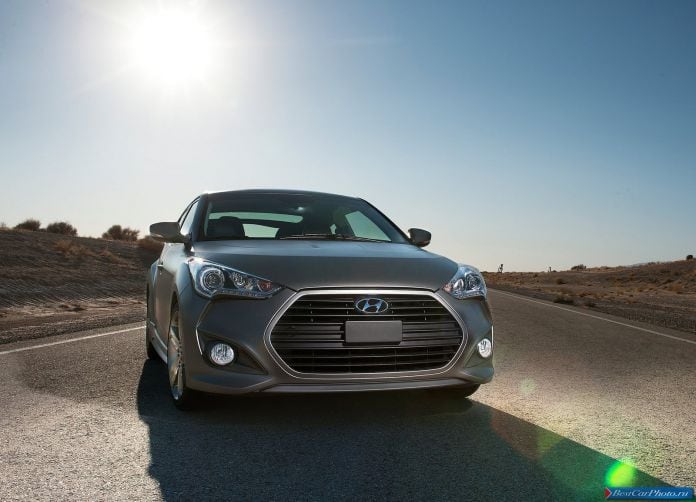 2013 Hyundai Veloster Turbo - фотография 29 из 59 2013 Hyundai Veloster Turbo - фотография 29 из 59