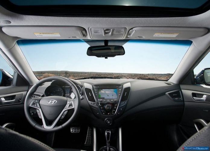 2013 Hyundai Veloster Turbo - фотография 39 из 59 2013 Hyundai Veloster Turbo - фотография 39 из 59