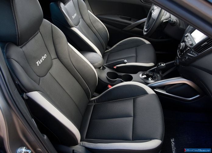 2013 Hyundai Veloster Turbo - фотография 41 из 59 2013 Hyundai Veloster Turbo - фотография 41 из 59