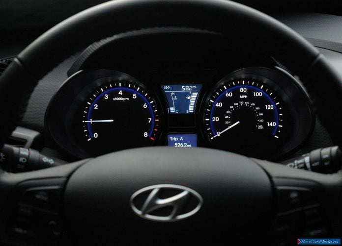 2013 Hyundai Veloster Turbo - фотография 43 из 59