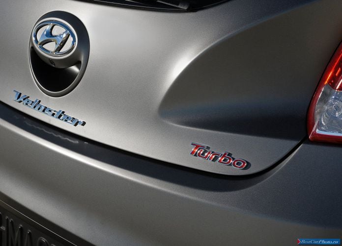 2013 Hyundai Veloster Turbo - фотография 53 из 59