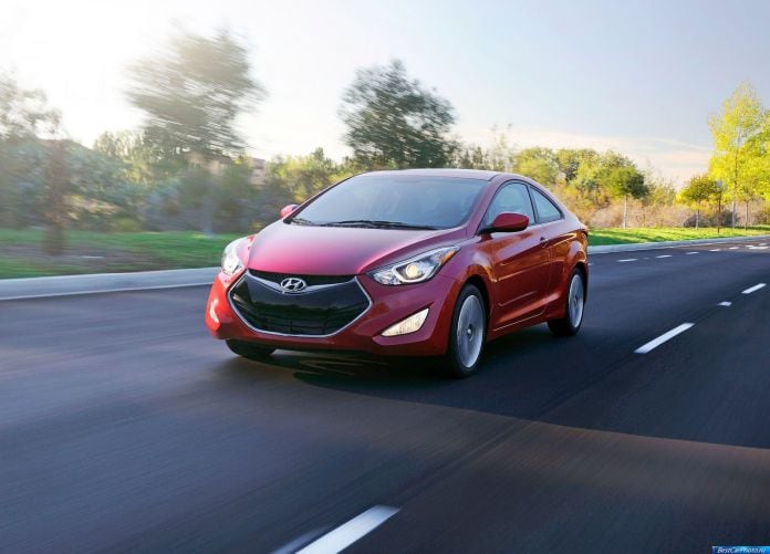 2014 Hyundai Elantra Coupe - фотография 5 из 25
