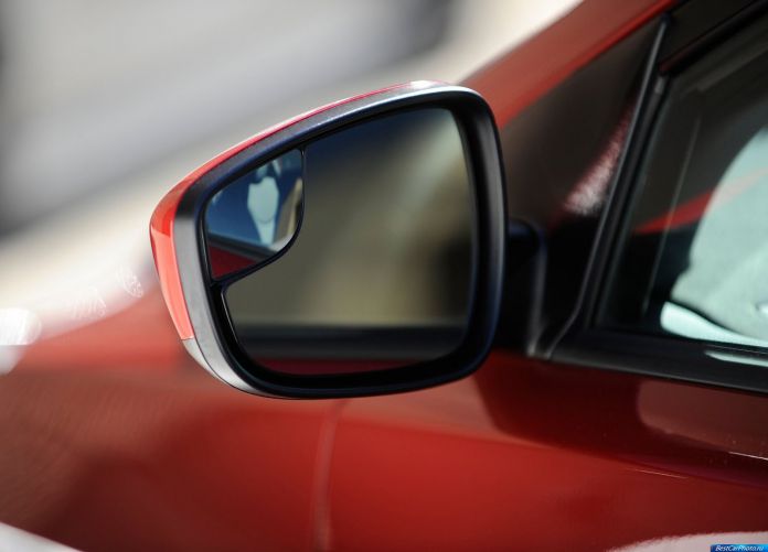2014 Hyundai Elantra Coupe - фотография 21 из 25