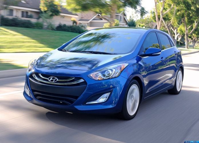 2014 Hyundai Elantra GT - фотография 4 из 20