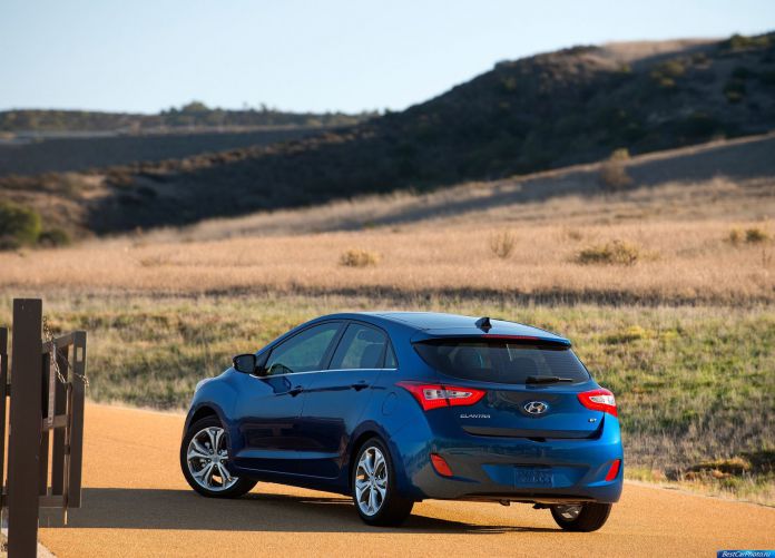 2014 Hyundai Elantra GT - фотография 9 из 20 2014 Hyundai Elantra GT - фотография 9 из 20