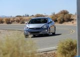 hyundai_2014-elantra_sedan_1600x1200_015.jpg