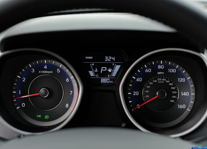 2014 Hyundai Elantra - фотография 28 из 59 2014 Hyundai Elantra - фотография 28 из 59