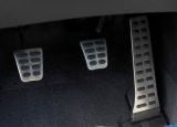 hyundai_2014-elantra_sedan_1600x1200_044.jpg