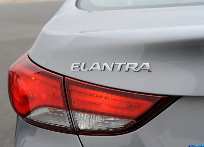 2014 Hyundai Elantra - фотография 50 из 59