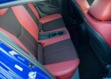 hyundai_2014-veloster_turbo_r-spec_1600x1200_014.jpg