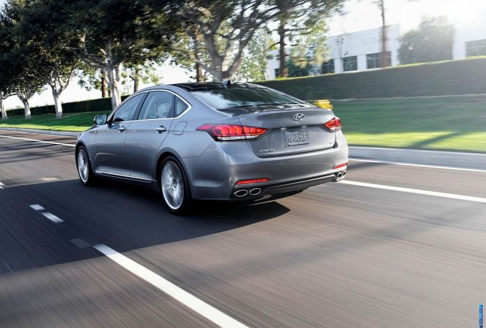 2014 Hyundai Genesis - фотография 2 из 44