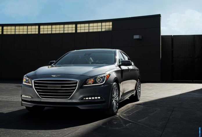 2014 Hyundai Genesis - фотография 7 из 44
