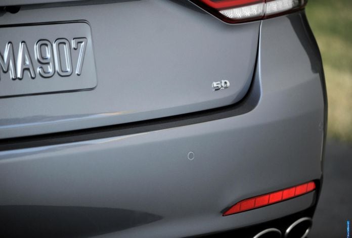 2014 Hyundai Genesis - фотография 22 из 44