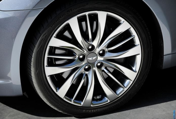 2014 Hyundai Genesis - фотография 24 из 44 2014 Hyundai Genesis - фотография 24 из 44