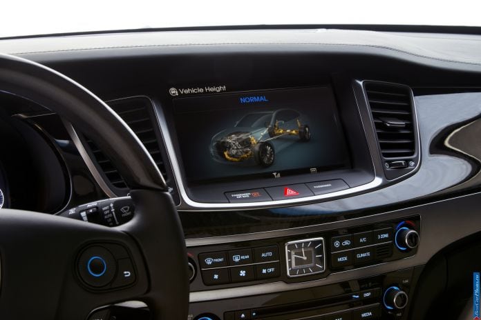 2014 Hyundai Equus - фотография 25 из 45 2014 Hyundai Equus - фотография 25 из 45