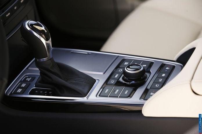 2014 Hyundai Equus - фотография 36 из 45 2014 Hyundai Equus - фотография 36 из 45