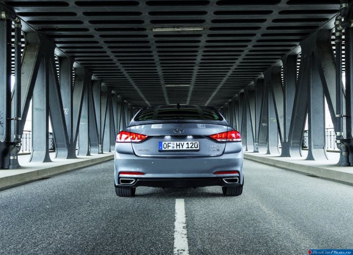 2015 Hyundai Genesis - фотография 58 из 162 2015 Hyundai Genesis - фотография 58 из 162