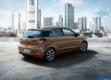 hyundai_2015_i20_009.jpg