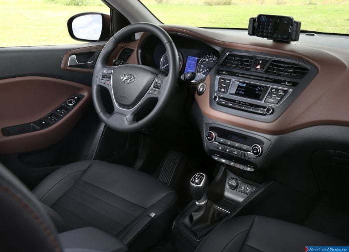 2015 Hyundai i20 - фотография 13 из 24