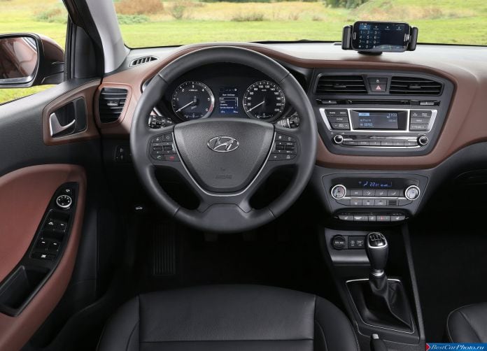 2015 Hyundai i20 - фотография 14 из 24 2015 Hyundai i20 - фотография 14 из 24