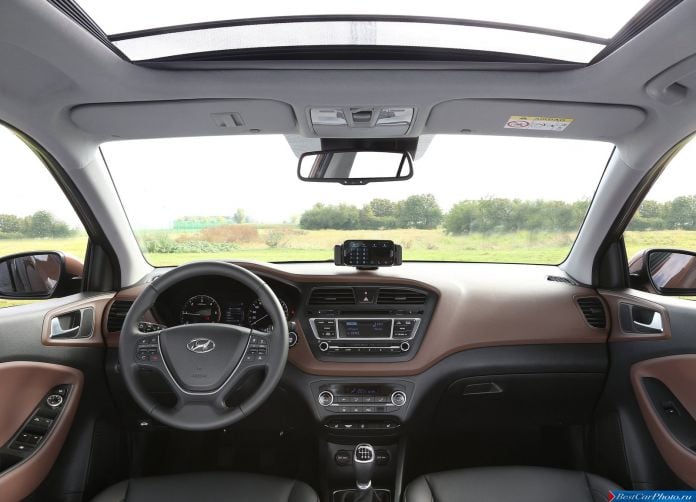 2015 Hyundai i20 - фотография 15 из 24