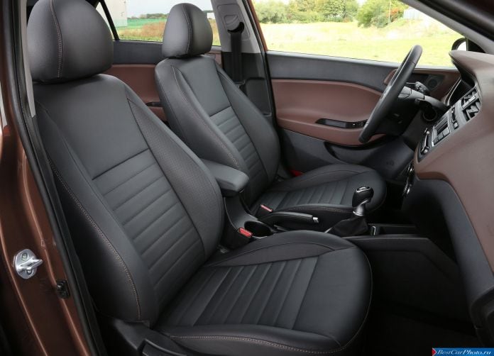 2015 Hyundai i20 - фотография 16 из 24 2015 Hyundai i20 - фотография 16 из 24