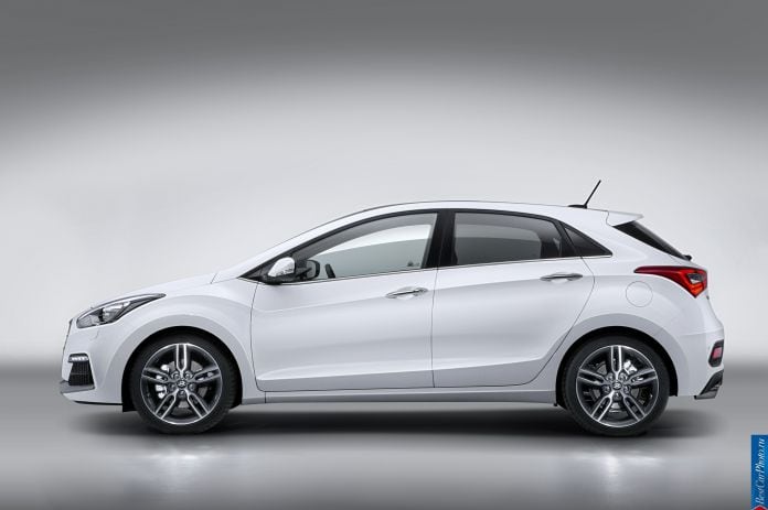 2015 Hyundai i30 Turbo - фотография 11 из 32 2015 Hyundai i30 Turbo - фотография 11 из 32