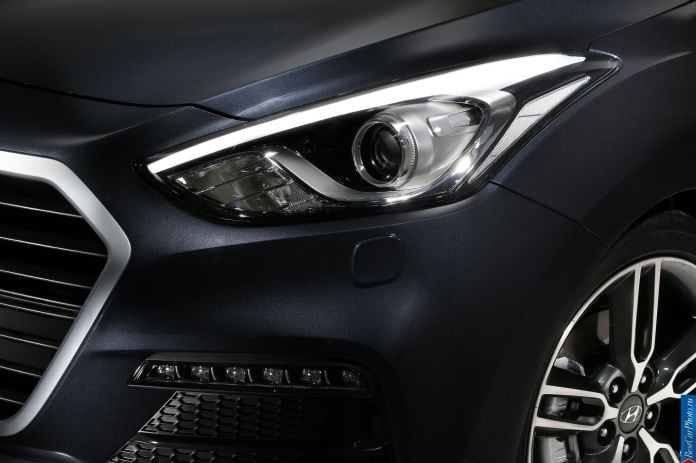 2015 Hyundai i30 Turbo - фотография 15 из 32 2015 Hyundai i30 Turbo - фотография 15 из 32