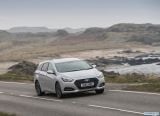 hyundai_2015_i40_tourer_008.jpg